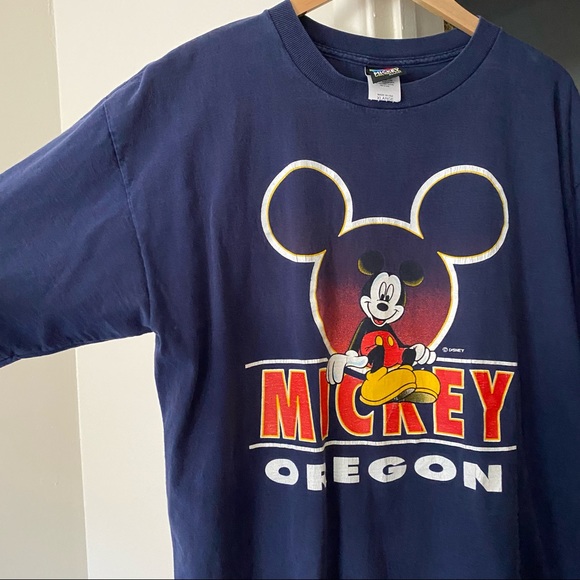 Vintage Disney T-shirt - Picture 3 of 3